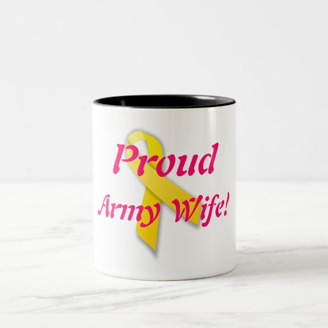 Caneca De Café Em Dois Tons Copo de café da esposa do exército (Centro)