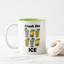Caneca De Café Em Dois Tons Coquetel Mint Julep Esmaga O Gelo Engraçado