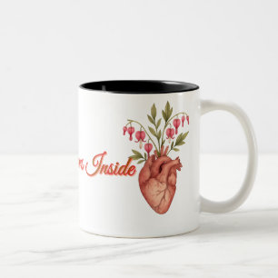 Caneca De Café Em Dois Tons Coração Anatômico com Flores de Coração Sangrando