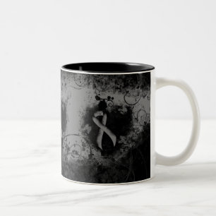 Caneca De Café Em Dois Tons Coração cinzento do Grunge da fita
