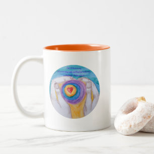 Caneca De Café Em Dois Tons Coração nas Mãos Cir Sl 139:24, assinado digitalme