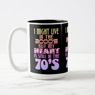 Caneca De Café Em Dois Tons Coração Nos Anos 70