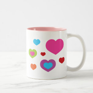 Caneca De Café Em Dois Tons Corações Coloridos