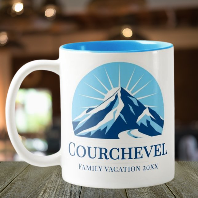 Caneca De Café Em Dois Tons Courchevel France - estância de esqui souvenir (Criador carregado)