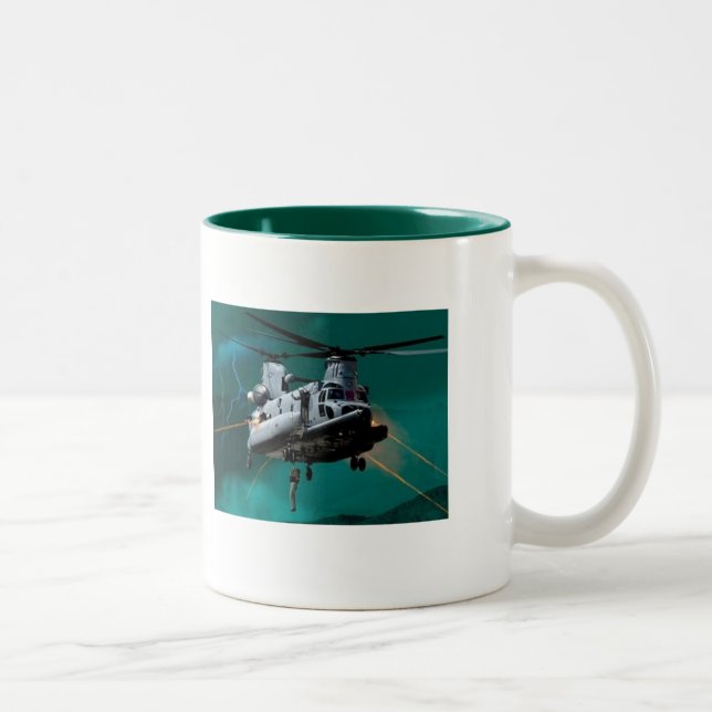 CANECA DE CAFÉ EM DOIS TONS CSAR HH-47 (Direita)