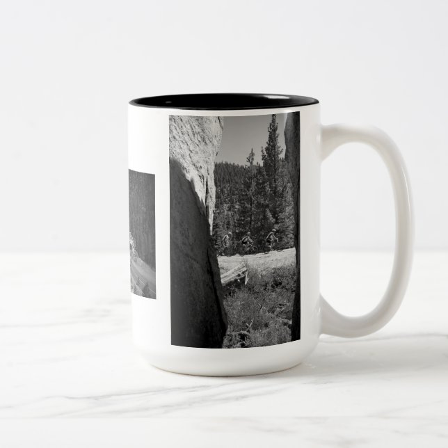 Caneca De Café Em Dois Tons Da "passeio morte" através dos cumes (Direita)