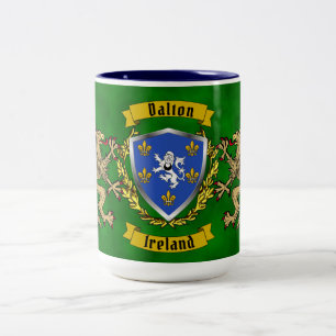 Caneca De Café Em Dois Tons Dalton Irish Shield e Griffins