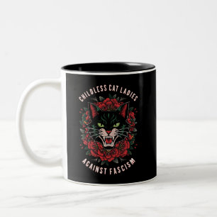 Caneca De Café Em Dois Tons Damas de Gato sem Filhos Contra o Fascismo