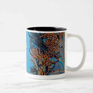 Caneca De Café Em Dois Tons Damselfish dourado (Amblyglyphidodon áureo)