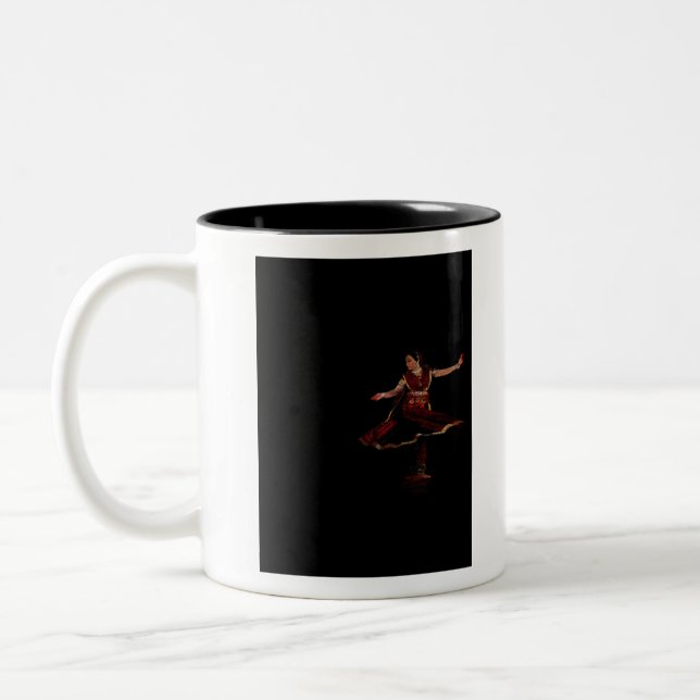 Caneca De Café Em Dois Tons Dança de Kathak - 116 (Esquerda)