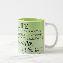 Caneca De Café Em Dois Tons DANÇA inspirada na CHUVA