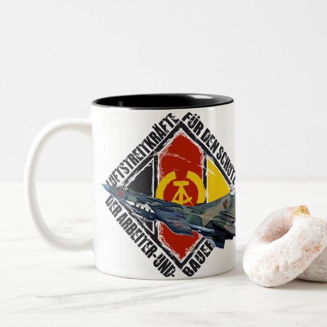 CANECA DE CAFÉ EM DOIS TONS DDR MIG 23 (Com Donut)