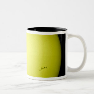 Caneca De Café Em Dois Tons De vista completa do Sun