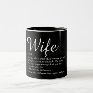 Caneca De Café Em Dois Tons Definição de Esposa Moderno Script Chic Preto e Br