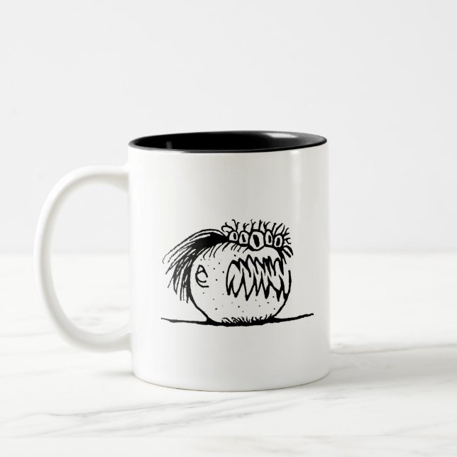 Caneca De Café Em Dois Tons Desenho de monstro fantasma feio (Esquerda)