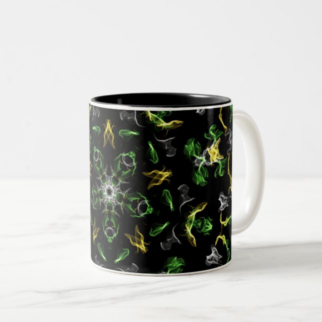 Caneca De Café Em Dois Tons Desenho Digital de Mandala Verde Suave (Frente Esquerda)