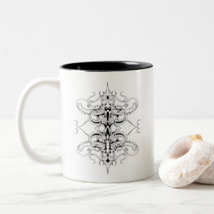 Caneca De Café Em Dois Tons Desenho Tribal do Império Preto e Branco