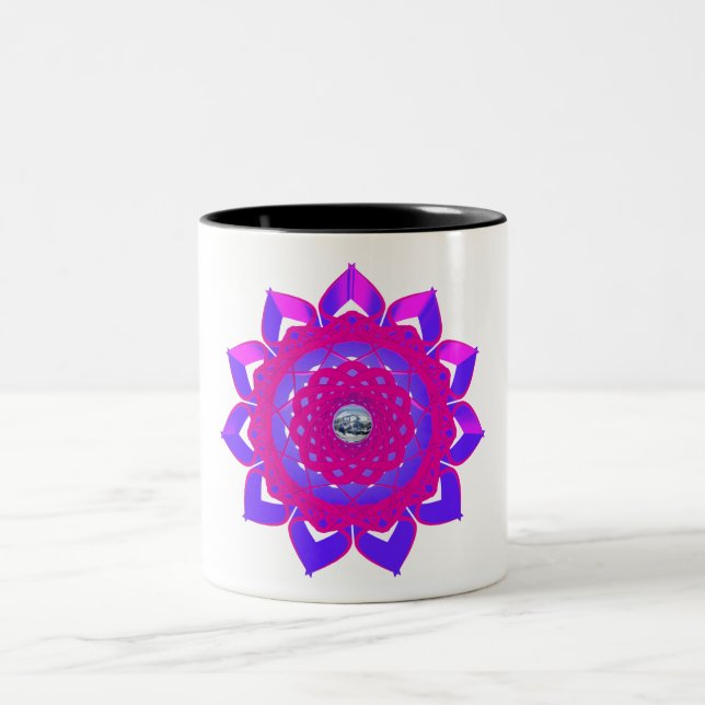 Caneca De Café Em Dois Tons Design Místico Único (Centro)