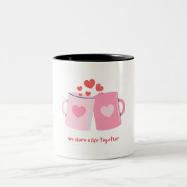 Caneca De Café Em Dois Tons Design Namorados de de ilustração rosa branca