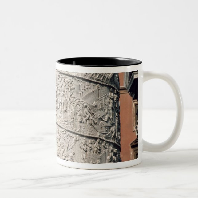 Caneca De Café Em Dois Tons Detalhe da coluna de Trajan (Direita)