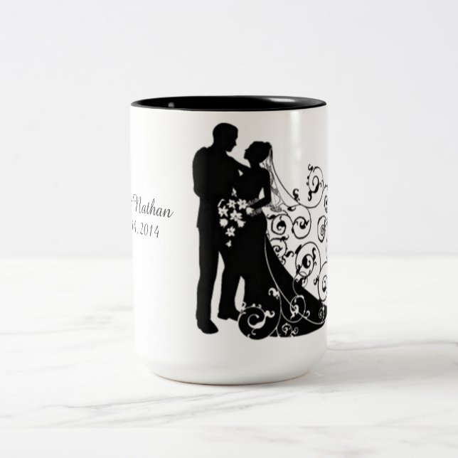 Caneca De Café Em Dois Tons Dia do Casamento Silhouettes Personalizado Mug (Centro)