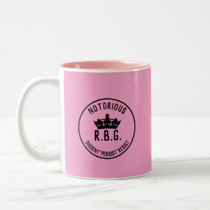 Caneca De Café Em Dois Tons Discordância RBG notória persiste resiste rosa