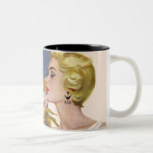 Caneca De Café Em Dois Tons Discussão do aniversário