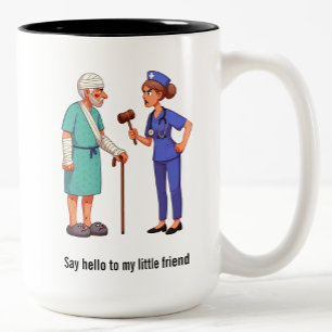 Caneca De Café Em Dois Tons Doente Idoso Intitulado Encontra Enfermeiro Com Ba