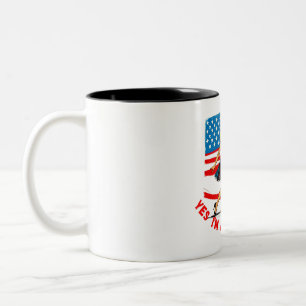 CANECA DE CAFÉ EM DOIS TONS DONALD TRUMP - SIM, SOU UMA GAROTA TRUMP