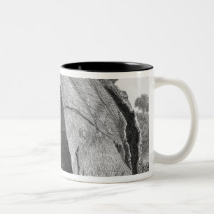 Caneca De Café Em Dois Tons Doutor indiano Concocting um pote da medicina