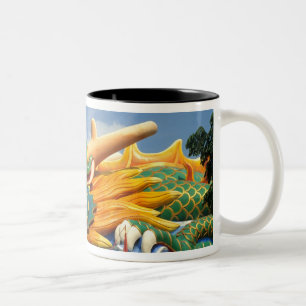 Caneca De Café Em Dois Tons Dragão Famoso em Haw Par Villa em Singapura Ásia