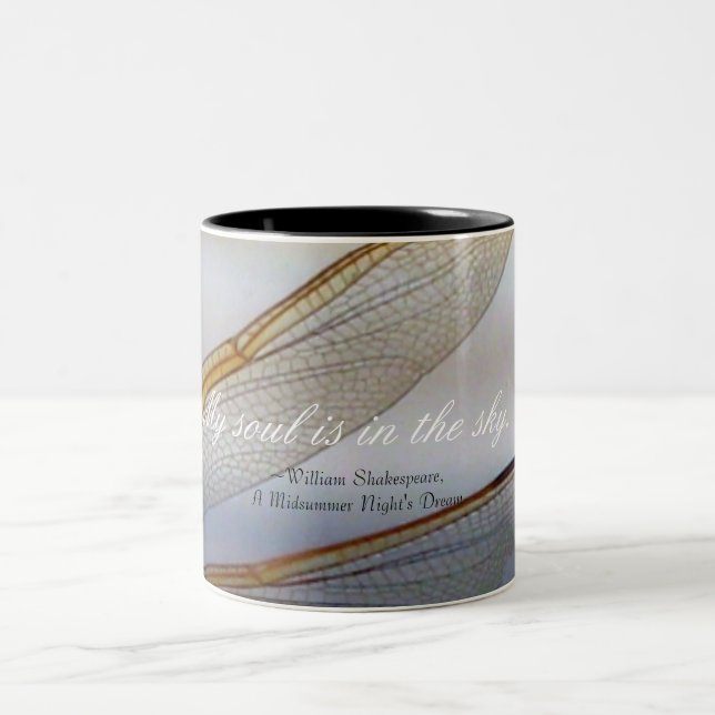 Caneca De Café Em Dois Tons Dragonfly Wings Macro com Shakespeare Cote Mug (Centro)