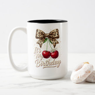 Caneca De Café Em Dois Tons É Meu Aniversário Cereja Fofa Leopardo Coquete Laç