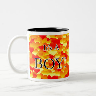 Caneca De Café Em Dois Tons É um menino! Corações Vermelho e Amarelo