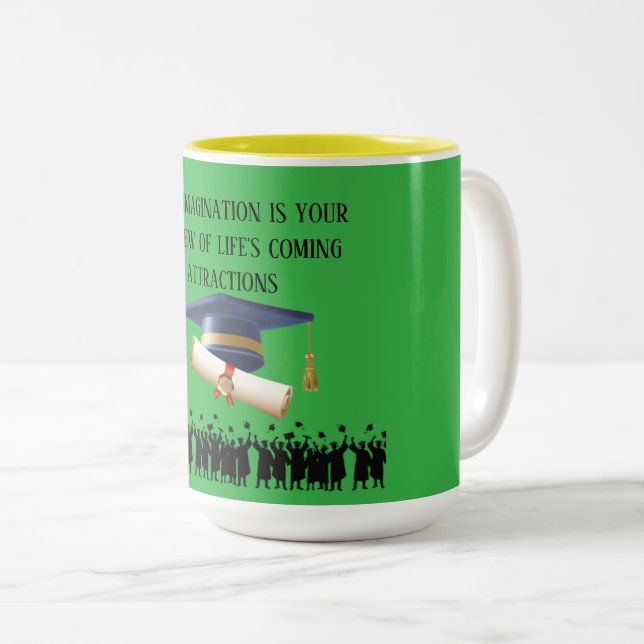 Caneca De Café Em Dois Tons Einstein's graduation motto kelly green (Frente Esquerda)