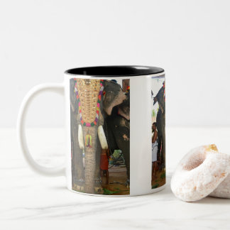 Caneca De Café Em Dois Tons elefante gigante