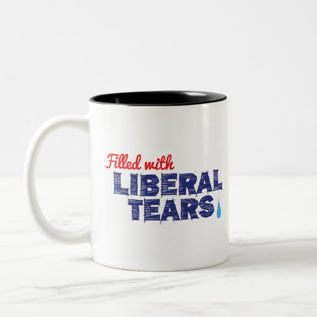Caneca De Café Em Dois Tons Enchido com os rasgos liberais -- caneca de 2 tons (Esquerda)