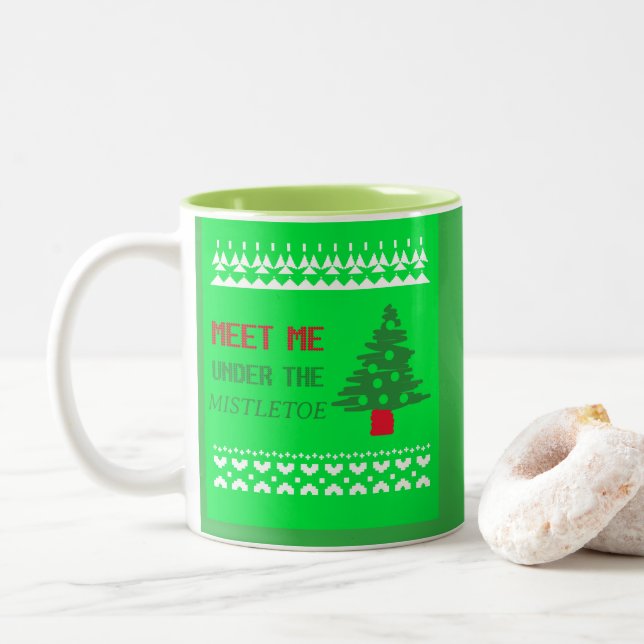 Caneca De Café Em Dois Tons Encontre-me sob o visco (Com Donut)