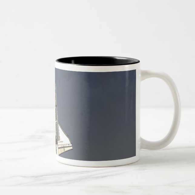 Caneca De Café Em Dois Tons Endeavor do Shuttle do Espaço 15 (Direita)