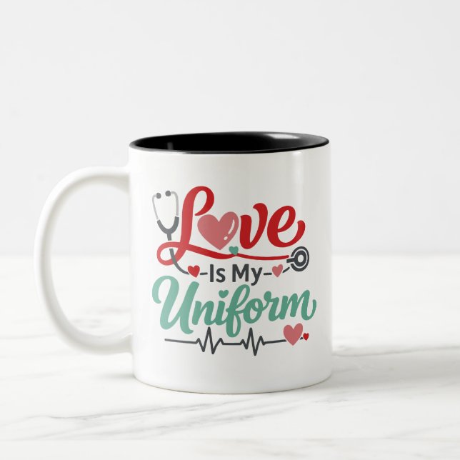 Caneca De Café Em Dois Tons Enfermeira é meu uniforme de amor (Esquerda)