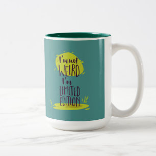 Caneca De Café Em Dois Tons Engraçado, não sou esquisito, sou limitada edição