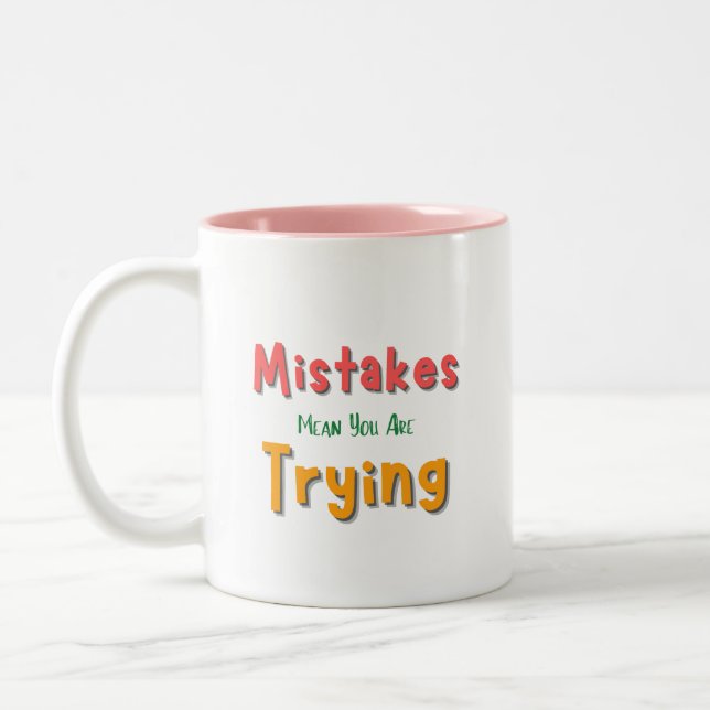 Caneca De Café Em Dois Tons Erro significa que você está tentando (Esquerda)
