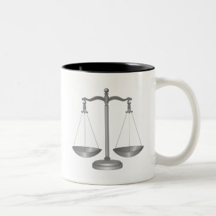 Caneca De Café Em Dois Tons Escalas de justiça