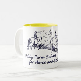 Caneca De Café Em Dois Tons Escola da fazenda do redemoinho para o cavalo e o