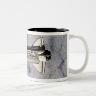 Caneca De Café Em Dois Tons Esforço 6 do vaivém espacial