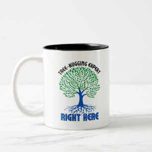 Caneca De Café Em Dois Tons Especialistas em abraços de árvores, bem aqui.w