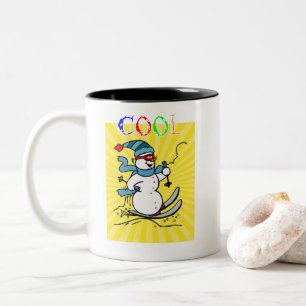Caneca De Café Em Dois Tons Esqui Colorido de Snowman   bonitão engraçado   es