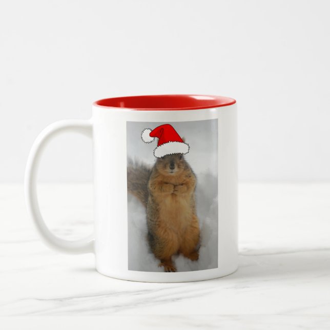 Caneca De Café Em Dois Tons Esquilo de Natal com Papais noeis (Esquerda)