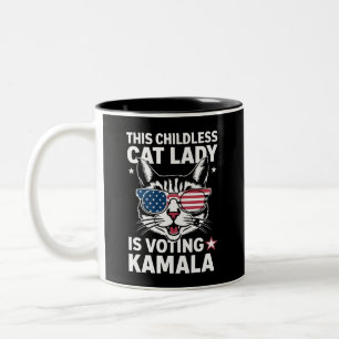 Caneca De Café Em Dois Tons Esta Dona de Gatos sem Filhos está votando na elei