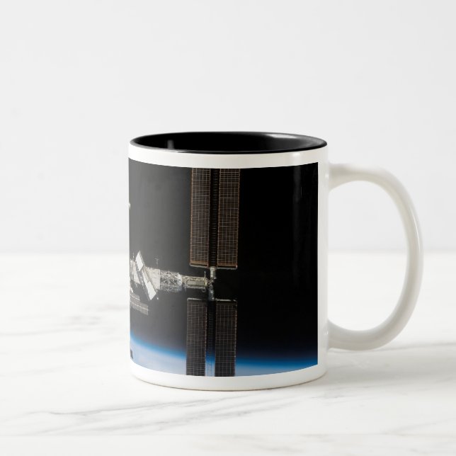 Caneca De Café Em Dois Tons Estação Espacial Internacional 19 (Direita)